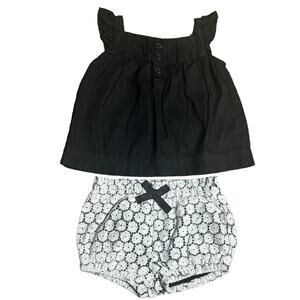 Old Navy Black White Baby Outfit 6-12m